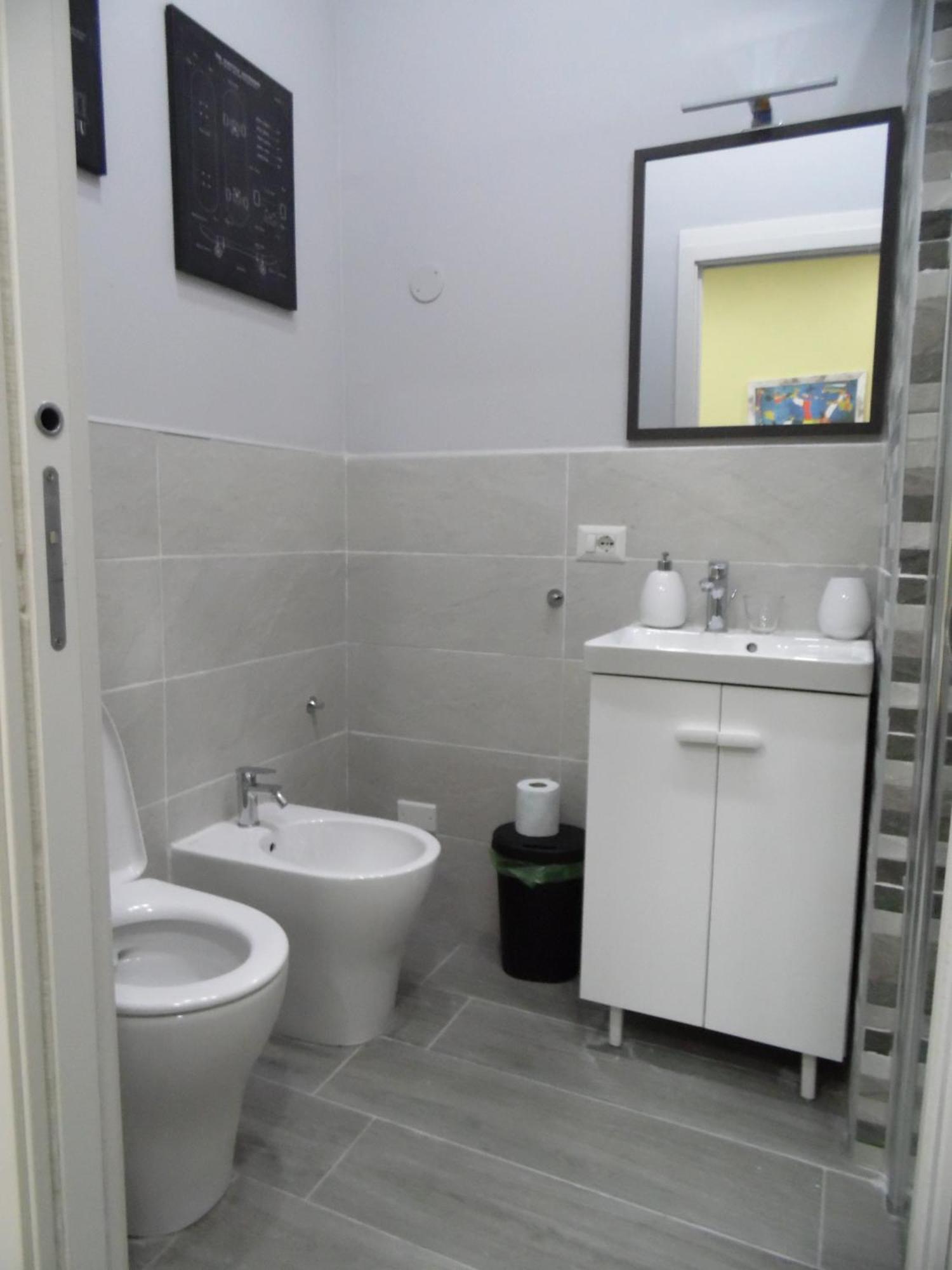 Mithra Apartment Centro Storico Napoli Exterior foto